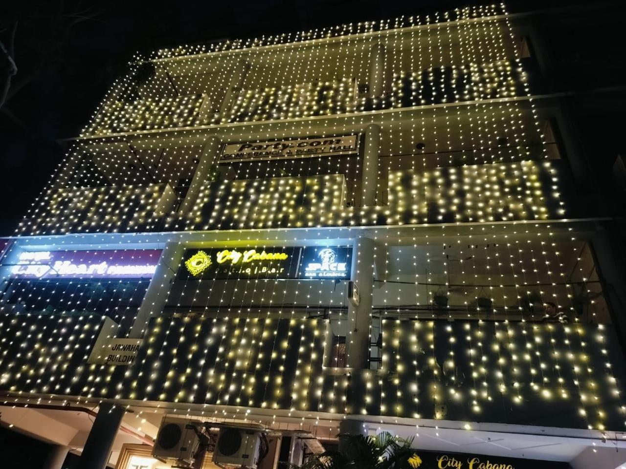 Hotel City Heart Premium Chandigarh Bagian luar foto