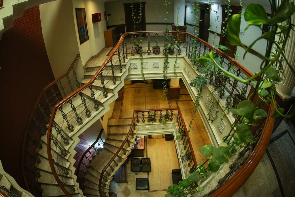Hotel City Heart Premium Chandigarh Bagian luar foto